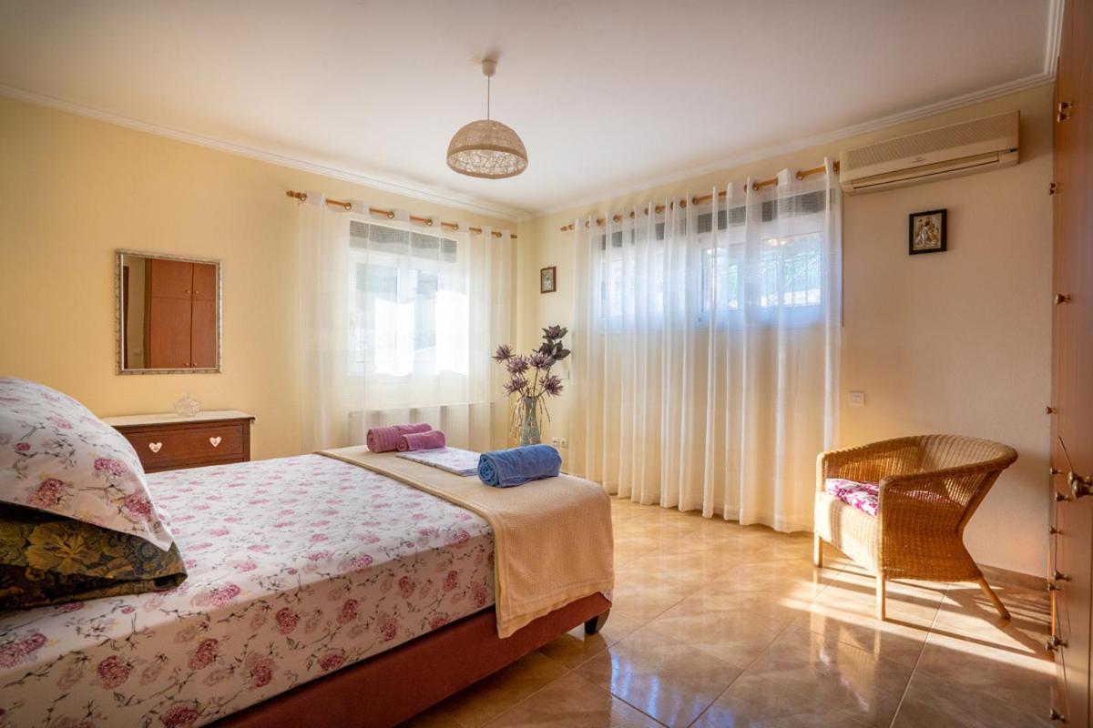 Paralia Platanou Seaview House Bagian luar foto