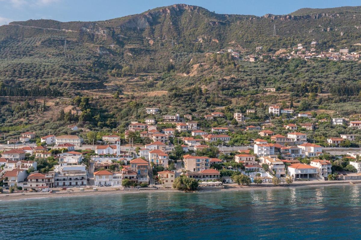 Paralia Platanou Seaview House Bagian luar foto