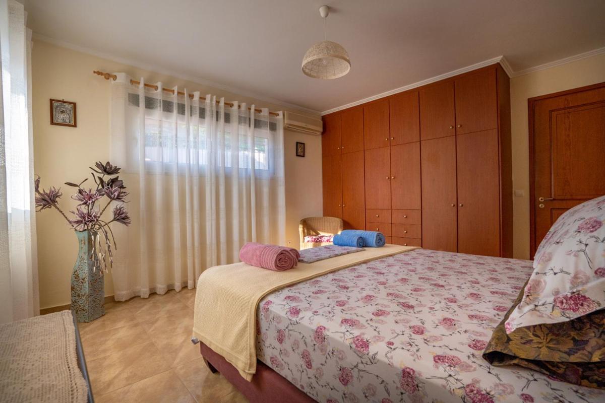 Paralia Platanou Seaview House Bagian luar foto